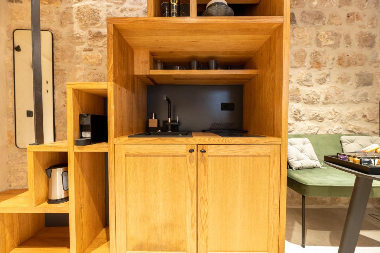Superior 1 Bedroom Apartment Gabriela Next To Buza Beach Dubrovnik Exterior photo
